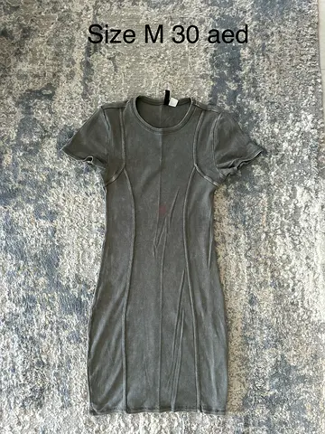 HM dress size M