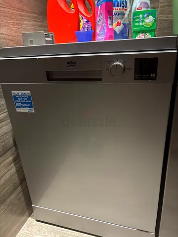 Beko freestanding stainless steel dishwasher - good condition