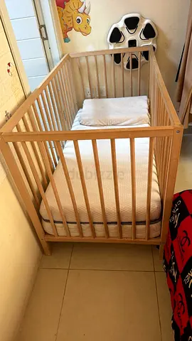 Solid Wood Baby Crib with Mattress — Good Condition