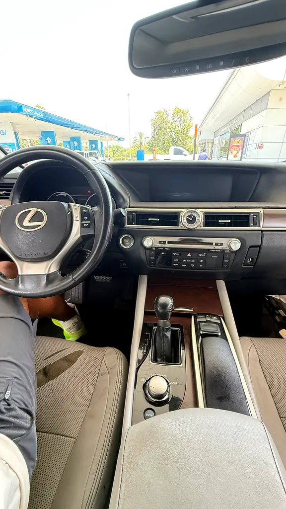 Lexus GS-Series 2015 — photo 1 of 8