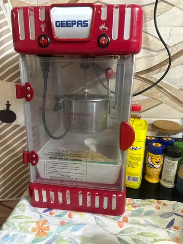 Geepas Popcorn Maker
