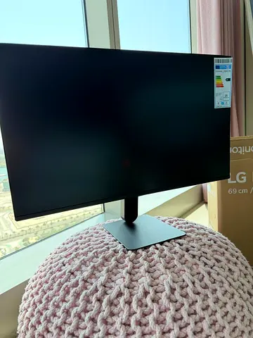 LG 27-inch Full HD Monitor - Slim Bezel, Like New
