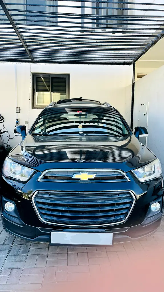 Chevrolet Captiva 2017 — photo 1 of 12