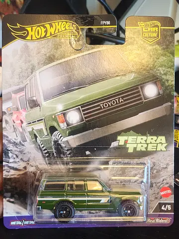 Hot wheels Land Cruiser 1/64