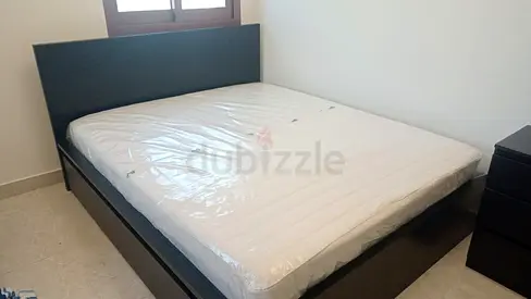 Malam queen size bed 160/200cm bed with 2 storage drawers underneath and Ikea mattress is available