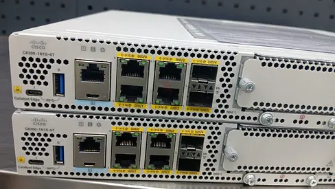 Cisco Catalyst C8300-1N1S-6T Router