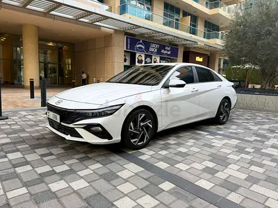 Hyundai Elantra 2025 /Full Option/Free Delivery/3000km
