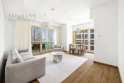 Luxury Renovated 2-Bed | Large Balcony | High End Furnished | Prime Location with Marina Views
