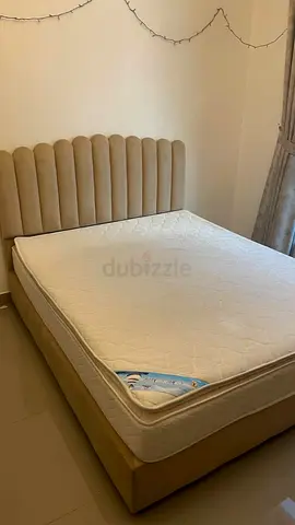 Queen Size Bed With Mattress