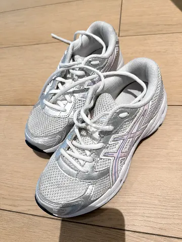 ASICS women’s shoes EU36