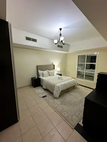 Master Spacious room in mirdif Only Ladies