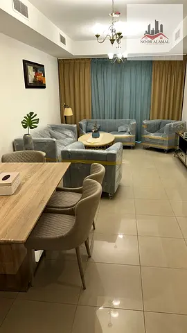 الشارقة الخان تاني ساكن   غرفة وصاالة ومطبخ وحمامين فيو علي البحيرة  فرش سوبر ديلوكس السعر 5000 شامل الانترنت فقط