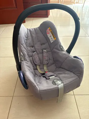 Infant Baby Car Seat Carrier (Rear-facing) - Light Grey