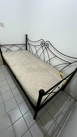 Metal Single Daybed with Mattress - Black Frame