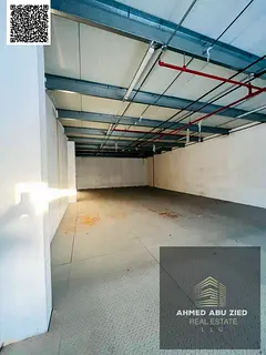 **Excellent investment opportunity! Warehouse of 1,500 sq. ft., suitable for storage and all commerc