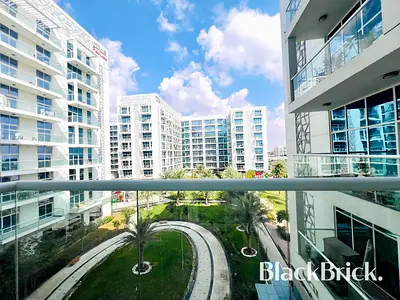 Garden View|Great investment|Distress Deal|1 BR