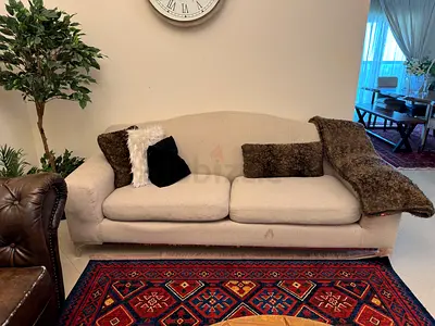Beige 3-Seater Sofa in Good Condition - Comfortable and Sturdy