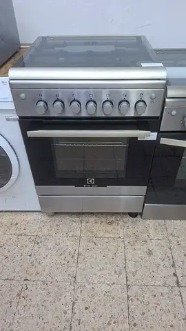 Electrolux gas cooker oven with safety fan