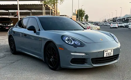 صورة مصغرة 3 لـ 2016 Porsche PANAMERA