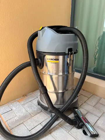 Kärcher vacuum