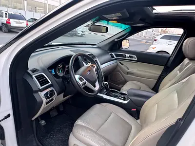 صورة 10 لـ 2015 FORD EXPLORER