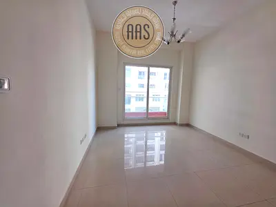 Hot Offer Close To Park Only 1 Unit Available Spacious 3Bhk Full Family Building