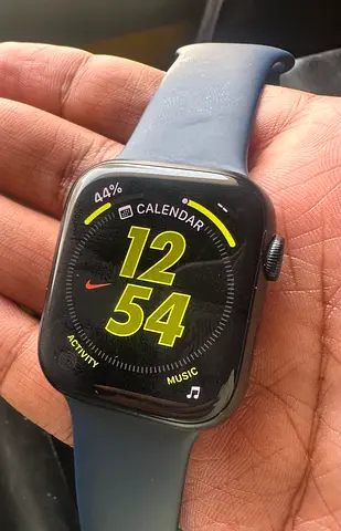 Apple Watch Series 8