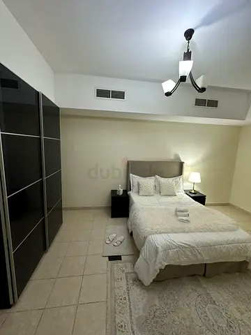 Master Spacious room in mirdif Only Ladies