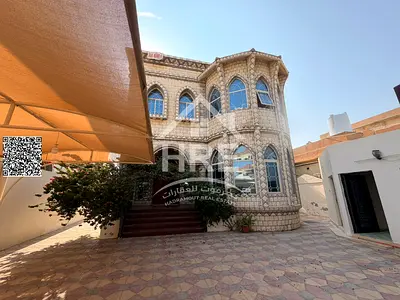 Freehold villa, 4400 sq ft, 5 bedrooms,AlRawda