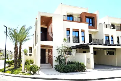 Corner Unit | Near Lagoon | Unfurnished
