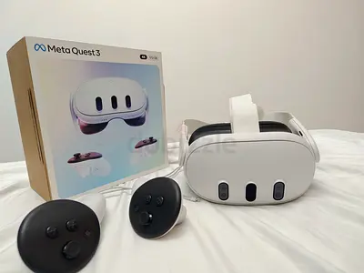 Meta Quest 3 VR 512gb, Headset with Controllers - Like New, Boxed, with warranty (3 month old)