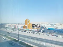 Super Spacious 1BR l 2-Bathroom l On Maliha Road