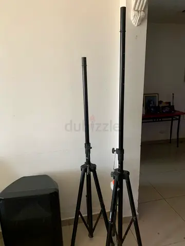 Pair of adjustable speaker/stand mounts (heavy-duty tripod stands)