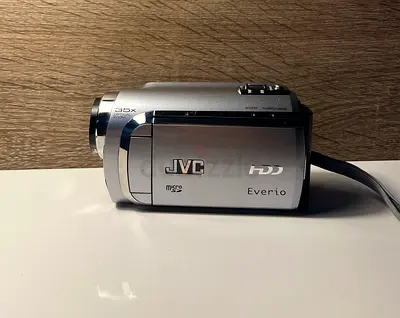 JVC Everio HDD Camcorder - Compact 35x Zoom (Used)