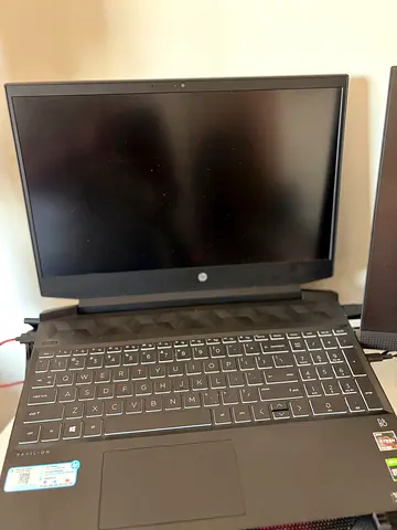 HP Pavilion Gaming Laptop (urgent sale negotiable)