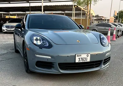 صورة مصغرة 4 لـ 2016 Porsche PANAMERA