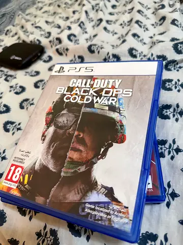 Call of Duty: Black Ops Cold War (PS5) - Like New
