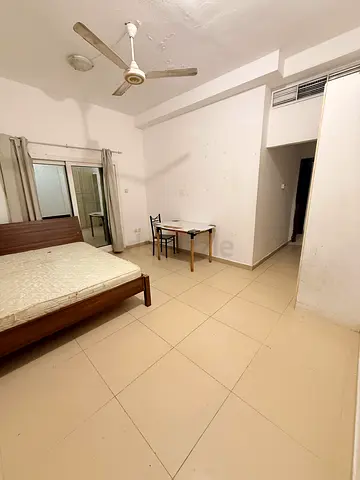 Fully Furnished Room with balcony for families/couples/Ladies/Executives Near Dubai border