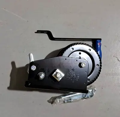 Manual Hand Winch 3700LBS