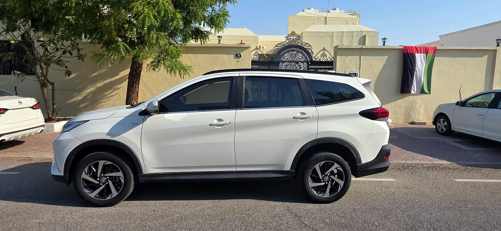Toyota Rush 2023 — photo 1 of 11