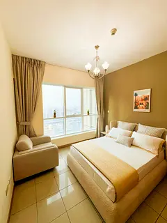 LUXURIOUS STANDARD ROOM AVAILABLE IN DUBAI MARINA