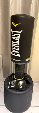 Boxing bag - almost brand new