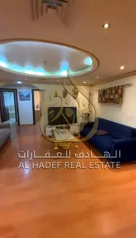غرفة خادمة تشطيب فاخر مفروشة أو غير مفروشة موقف سيارة مجاني  موقع حيوي قريب من جميع الخدمات والمرافق الأساسية وسهل الوصول إلى دبي ومختلف مناطق الشارقة
