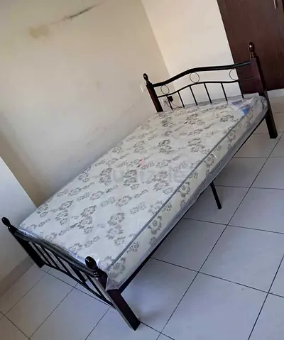 Single metal bed frame with mattress - good condition