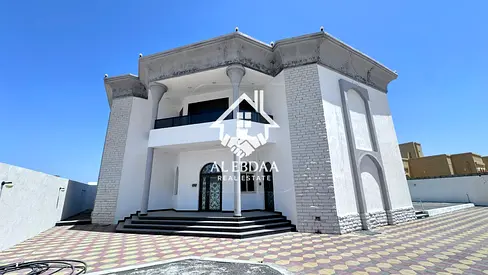 Seih Al Ghubb 5 BR Villa