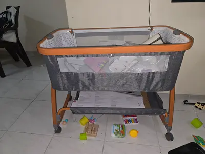 Wooden-framed Baby Bassinet / Cradle in Good Condition