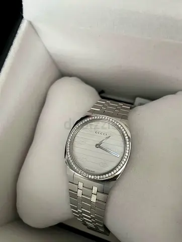 Gucci watch brand new