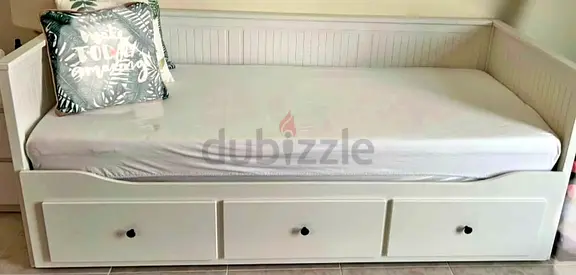 Ikea hemness daybed with ikea mattresses
