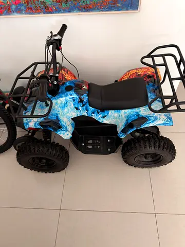 Kids electric ATV / quad bike - working condition, good tyres