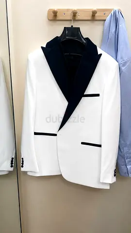 Classic White Tuxedo Blazer with Black Peak Lapels